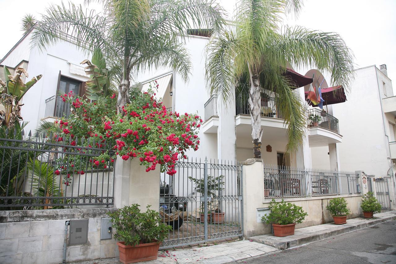 Residence Angelica Oria  Bagian luar foto
