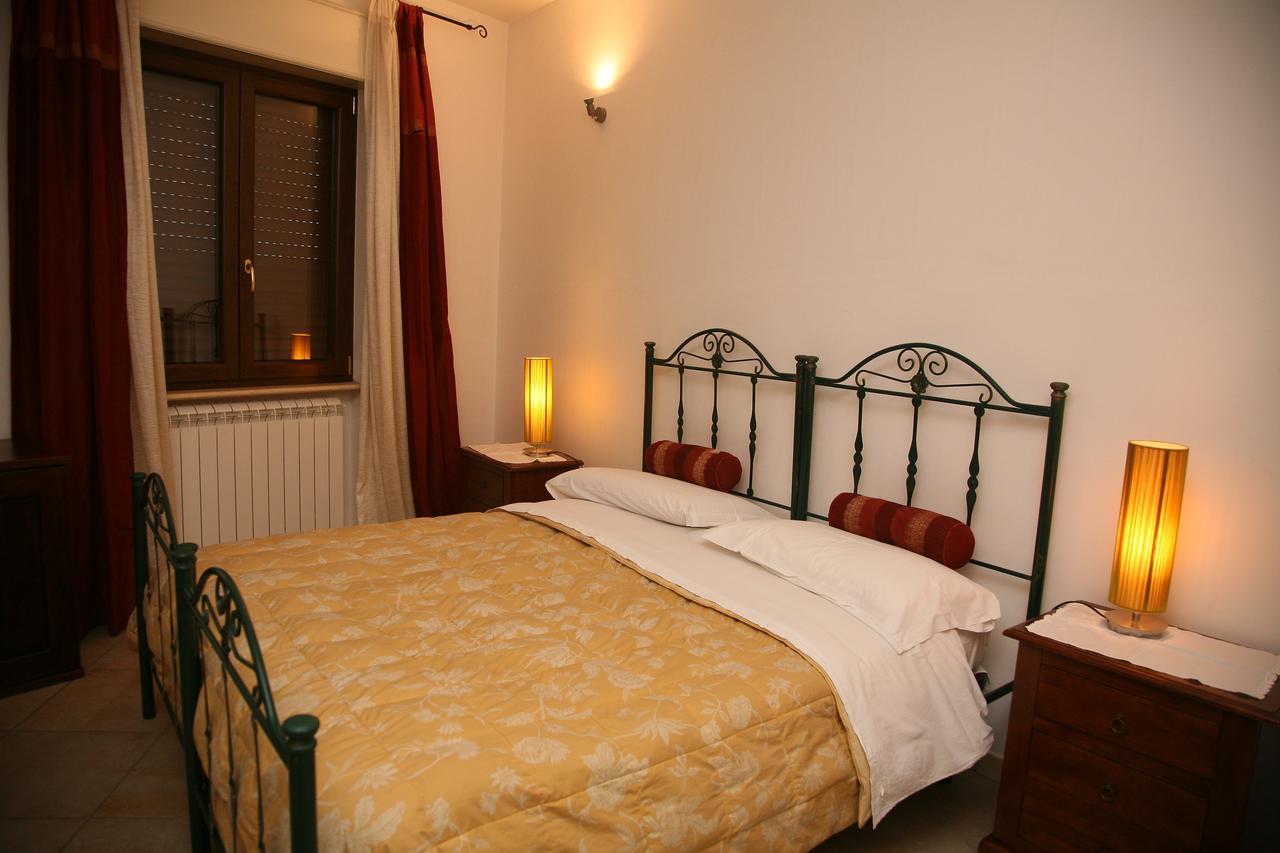 Residence Angelica Oria  Bagian luar foto